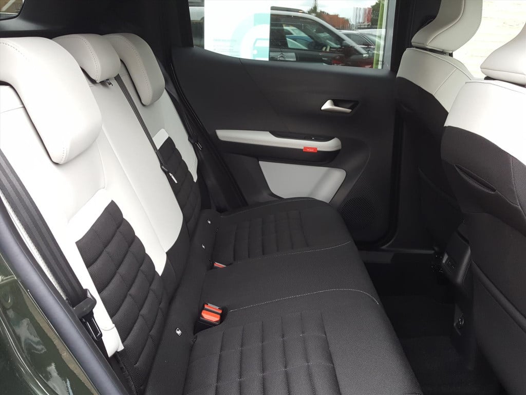 Citroen C3 Aircross hybrid 145pk e-dcs max navigatie | apple carplay & andr
