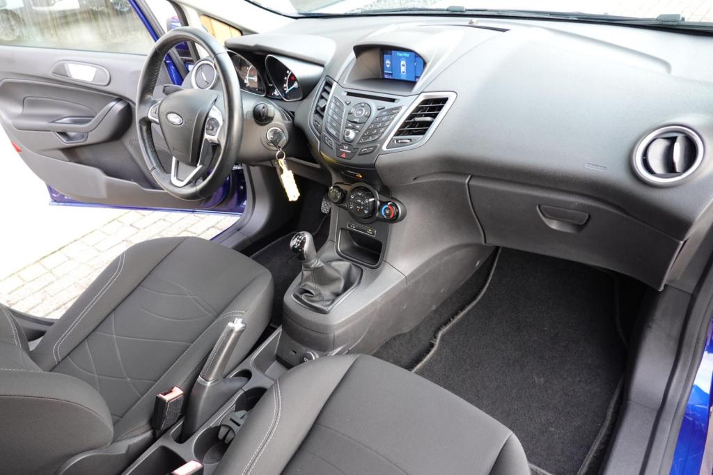 Ford Fiesta 1.0 style ultimate