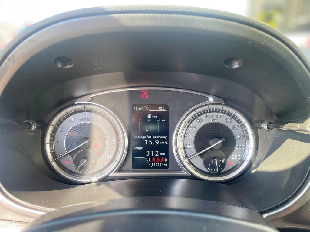 Suzuki Vitara 1.0 boosterjet select all seizoenbanden|afneembare trekhaak