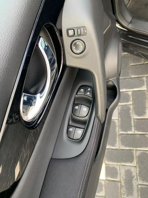 TE KOOP Z.G.A.N ZÉÉR MOOIE NISSAN QASHQAI 1.3 DIG-T, BUSINES EDITION 160 PK