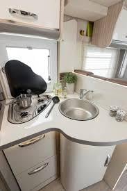 Huur onze luxe campers en trek er op uit!