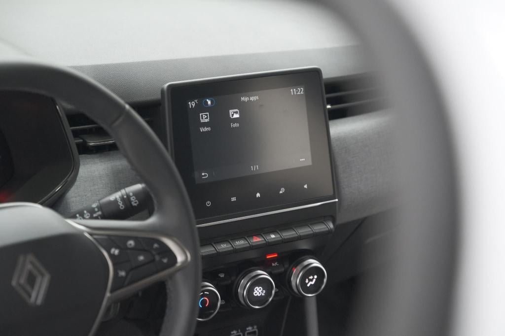 Renault Clio 1.6 e-tech full hybrid 145 evolution | apple carplay | parkeer