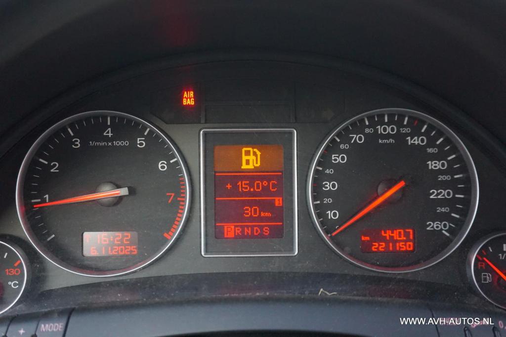 Audi A4 avant 1.8 turbo pro line automaat