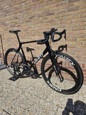 Giant TCR advanced pro 0