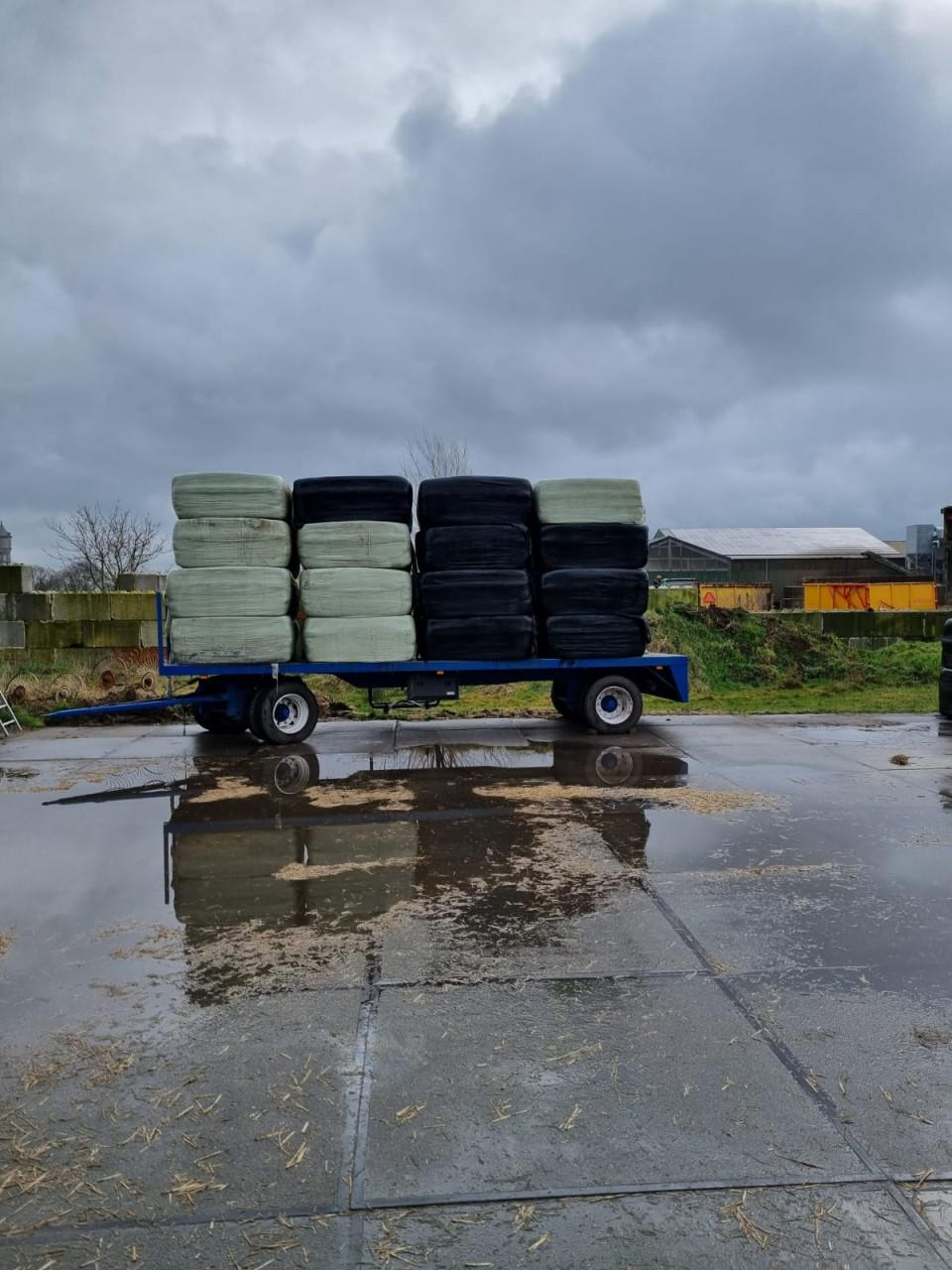 Weidehooi/stro/wikkelbalen