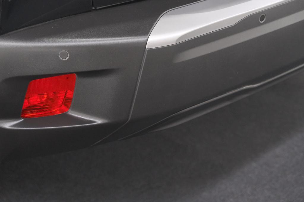 Peugeot 2008 puretech 100 allure | apple carplay | parkeersensoren | climat