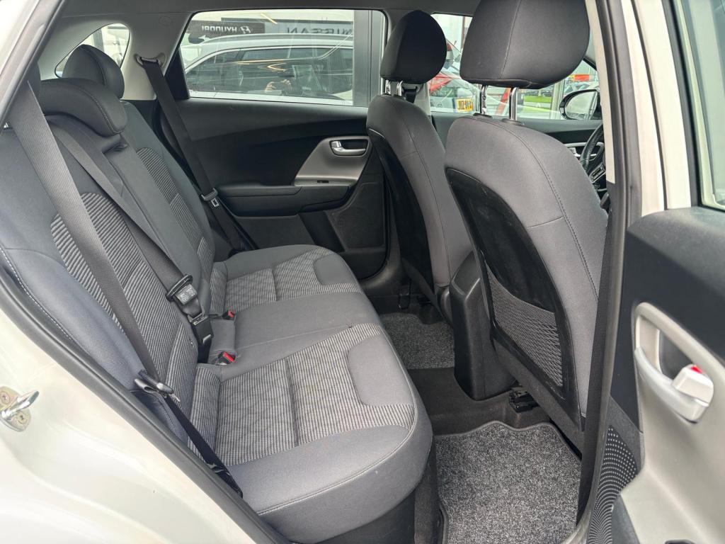 Kia Niro 1.6 gdi phev 141pk dct6 dynamicline