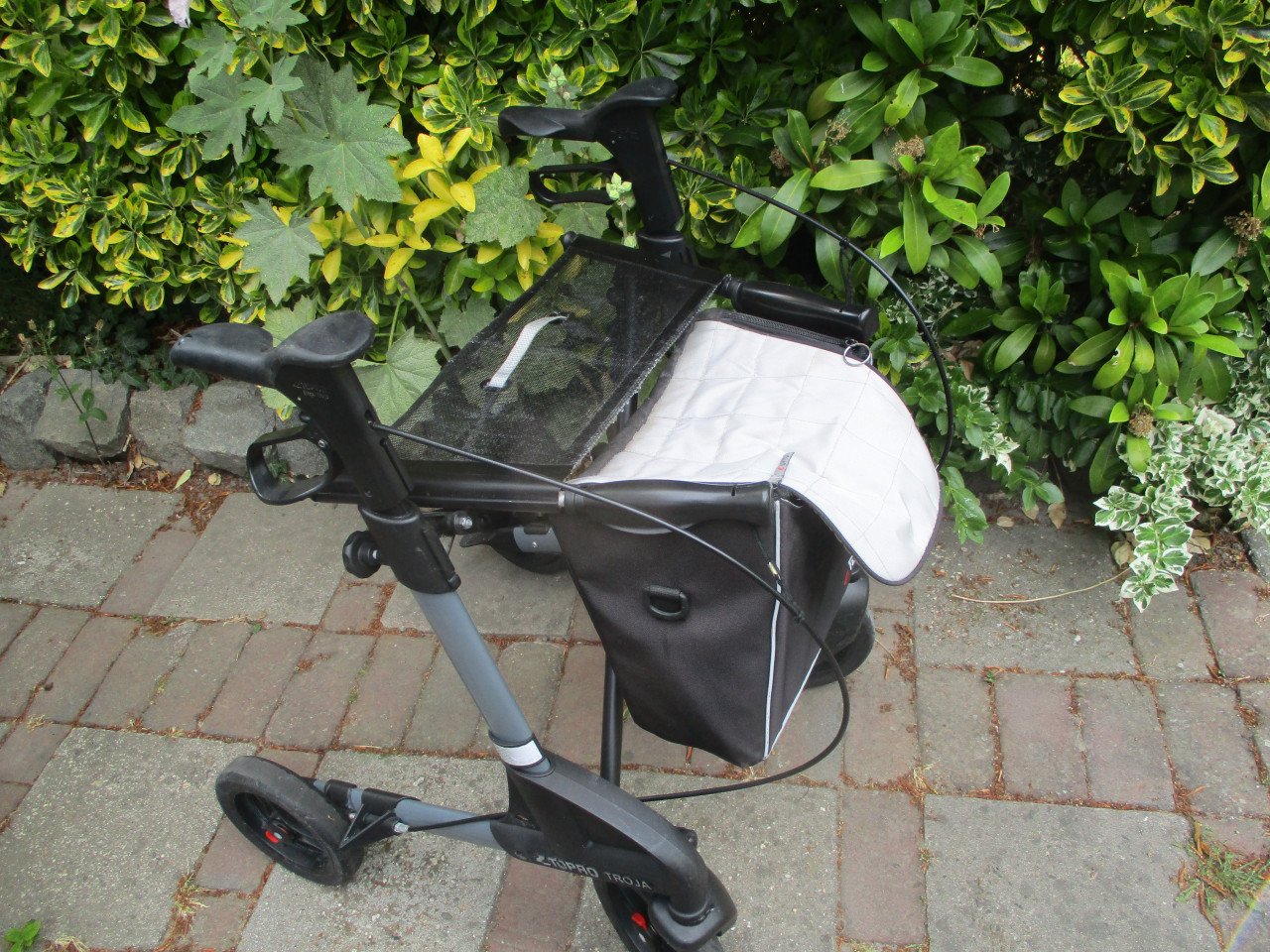Topro troja 2G met grote tas & ergonomische handgrepen met bel