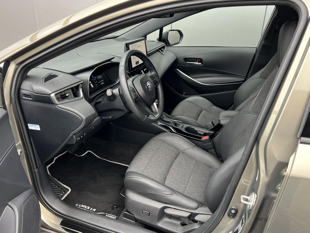 Toyota Corolla Touring Sports hybrid 140 dynamic