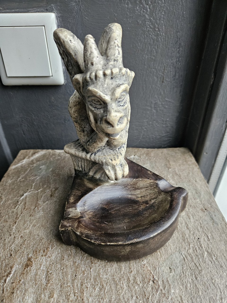 Prachtig Gothic Gargoyle de Paris beeldje met asbak, nette staat