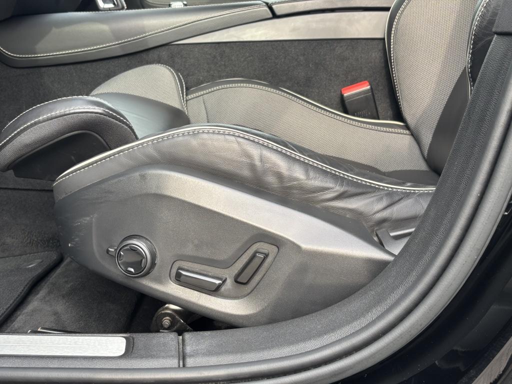 Volvo V60 t6 398pk recharge r-design| panodak| adap.cruise| camera| awd