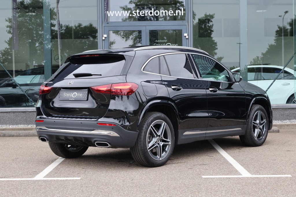 Mercedes-Benz Gla-klasse 250 e edition amg line l facelift l panoramadak l 