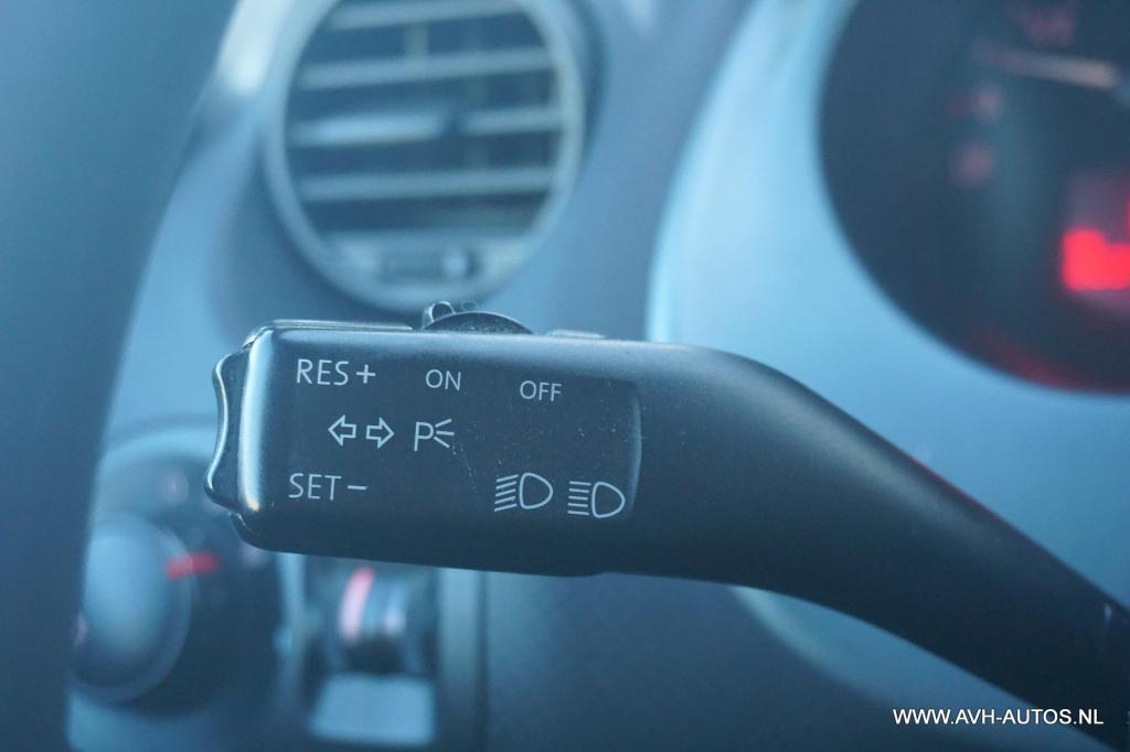 Seat Altea Xl 1.6 reference airco+cruise!