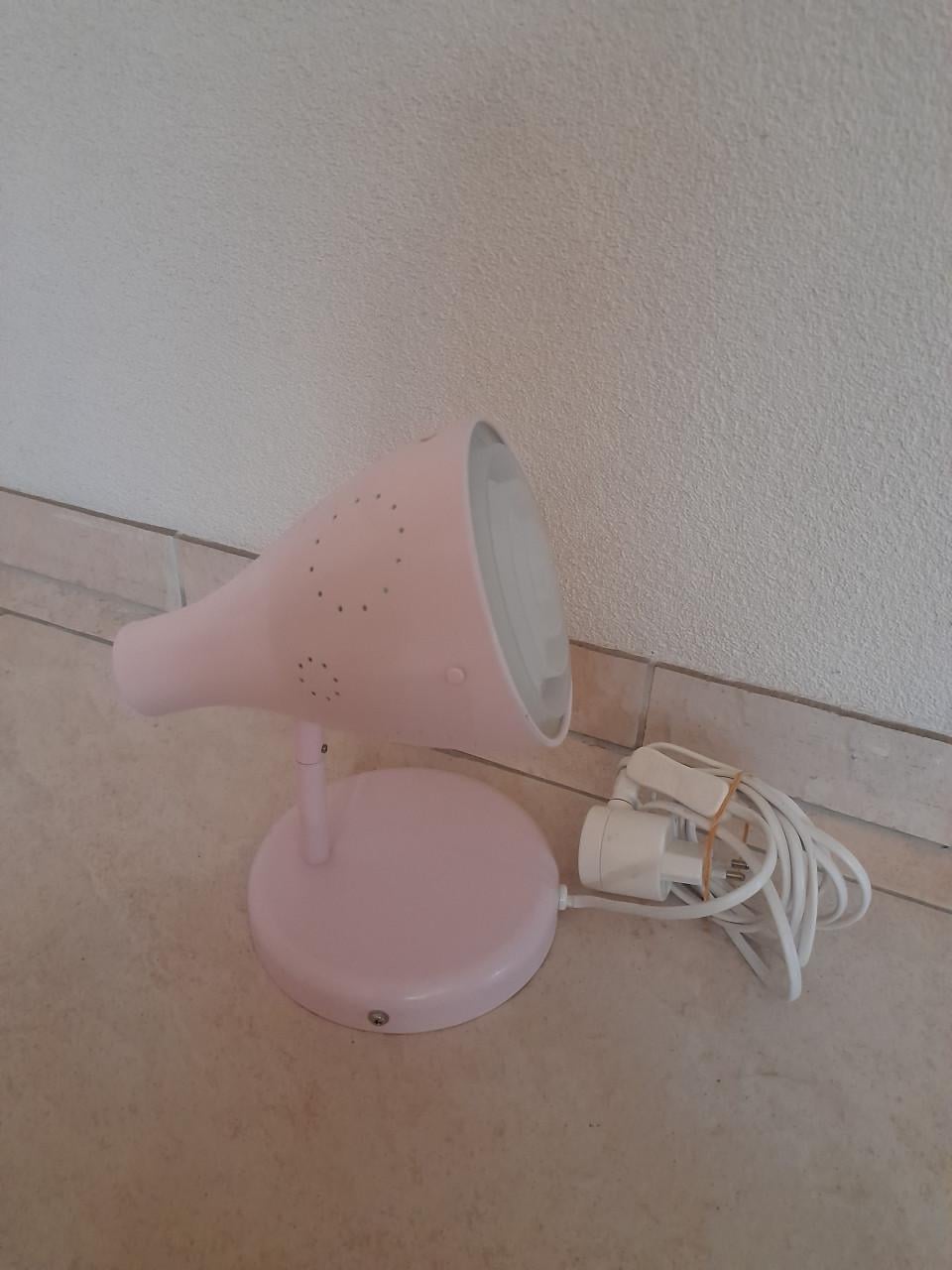 Diverse tafel / bureau lampen (in goede nette staat )  €7,50 per stuk