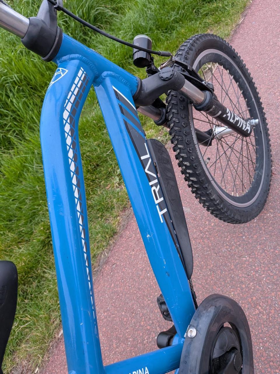 Jongensfiets alphina trial