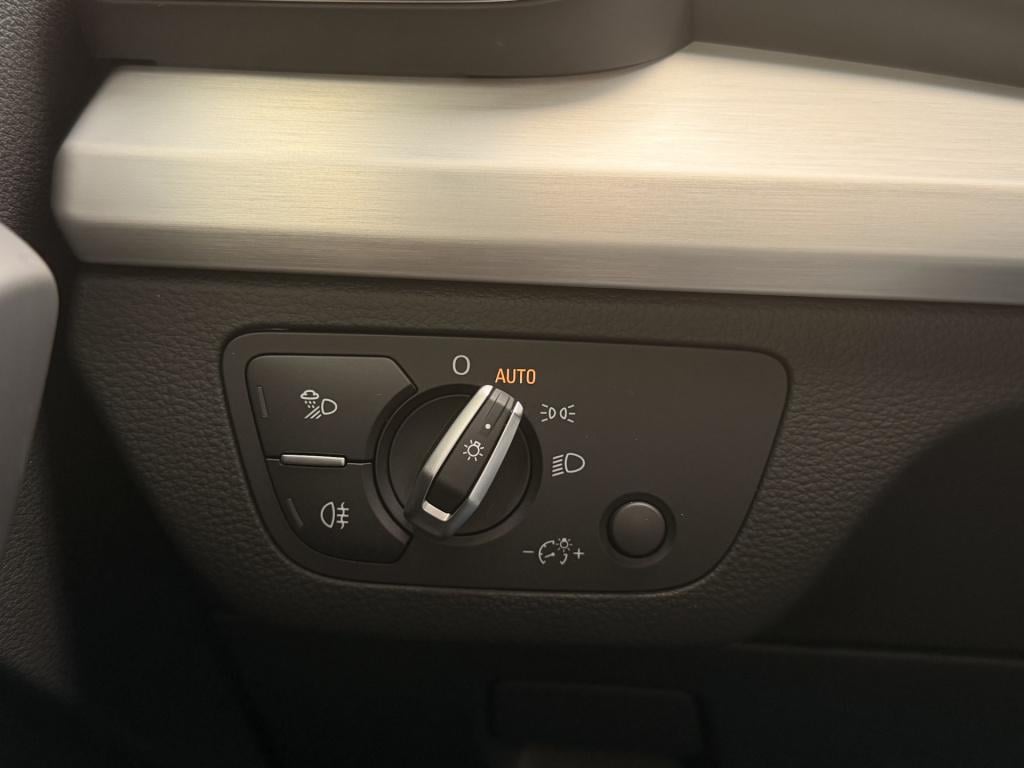 Audi Q5 50 tfsi e s edition | soh 90% | elek. trekhaak | cruise | apple car