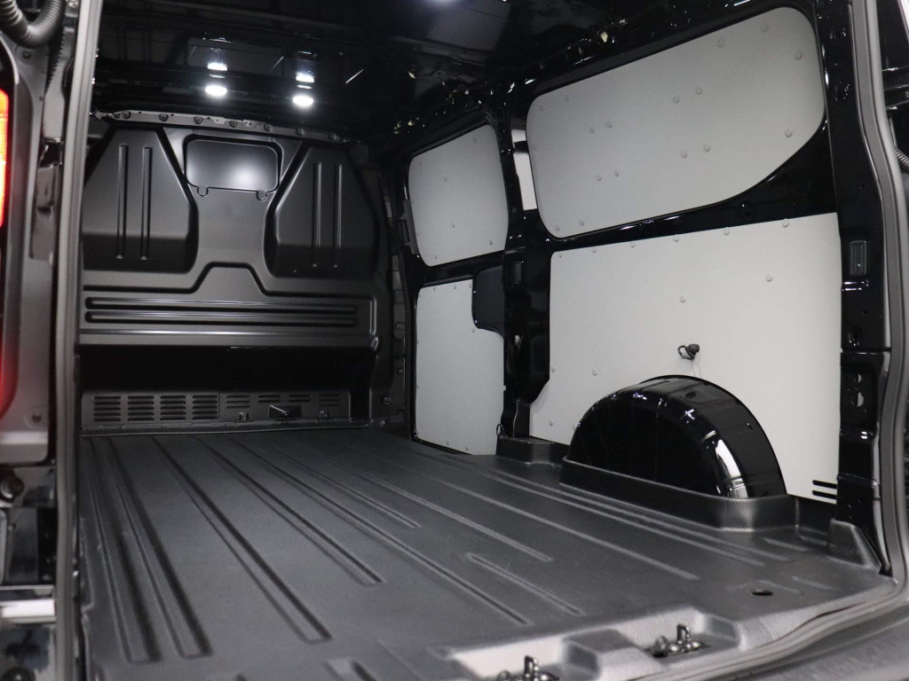 Ford Transit Custom 300 2.0 tdci l2h1 trend 136 pk | apple carplay /android