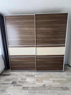 Grote Kledingkast