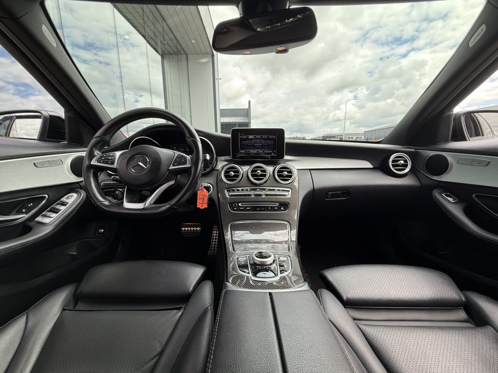 Mercedes-Benz C-Klasse estate 180 amg | trekhaak | leder | camera