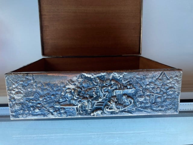 Vintage Verzilverde Reliëf Box