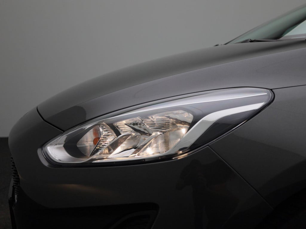Ford Fiesta 1.1 trend | parkeer sensoren | airco | dab | bluetooth