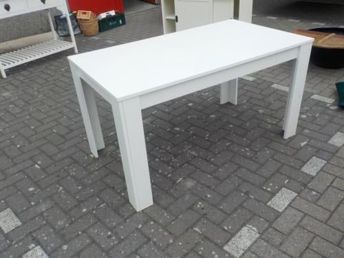 Eenvoudige eettafel in goede staat 140 x 80 cm