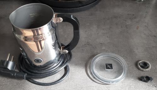 Gratis kapotte melkopschuimer