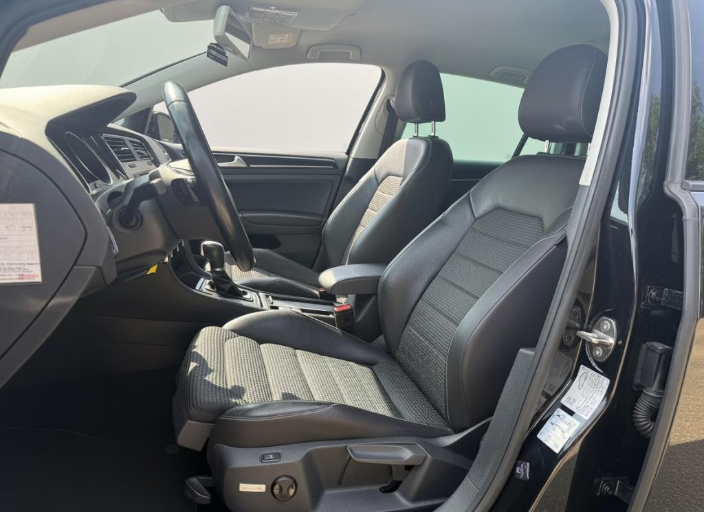 Volkswagen Golf 1.4 tsi connected series automaat