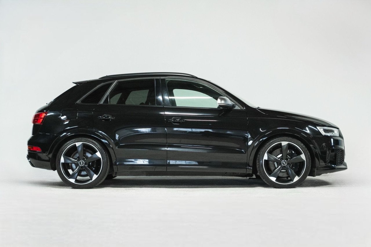 Audi RSQ3 2.5 TFSI 11/2016 Zwart