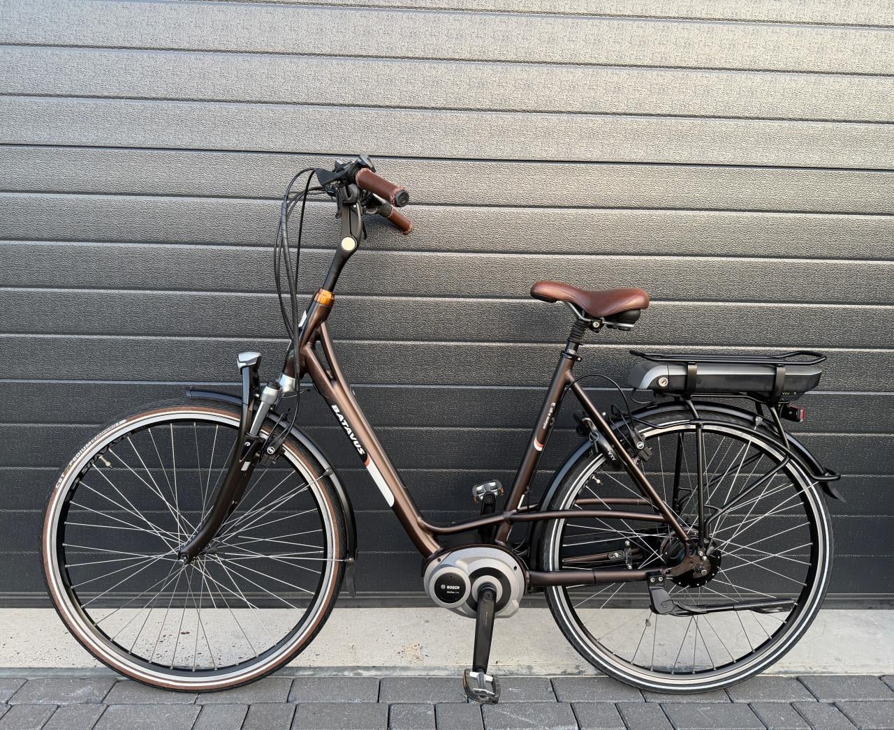 Prachtige Batavus Milano | Bosch Middenmotor | 400WH | 57CM