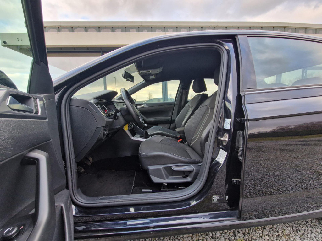 Volkswagen Polo 1.0 tsi comfortline | cruise control adaptief | airco | hal