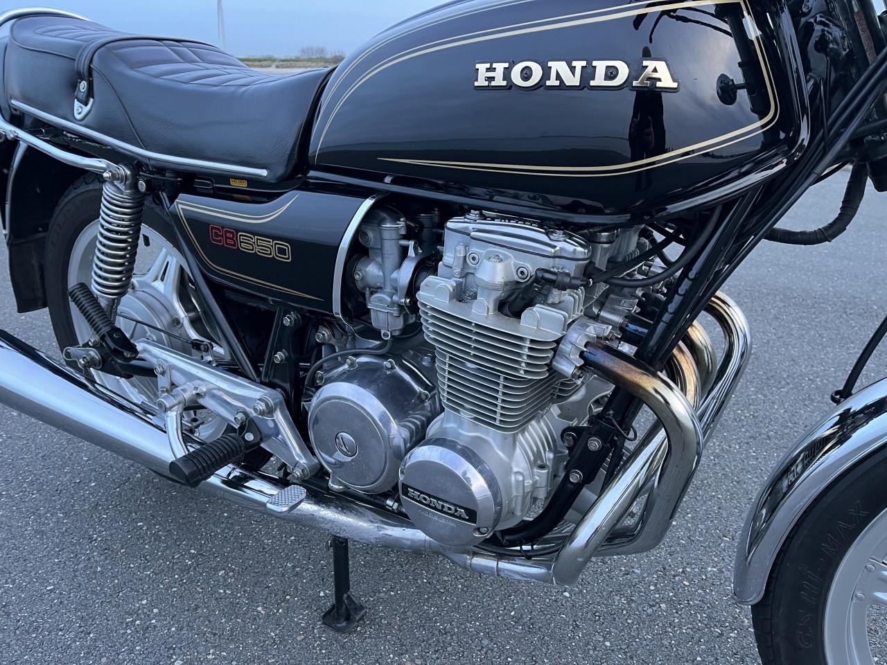 Honda CB 650 met maar 28.000km