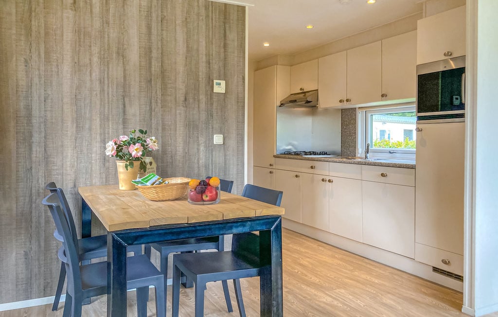 TIJDELIJKE woonruimte? Th. chalets op Vakantiepark Stelleplas