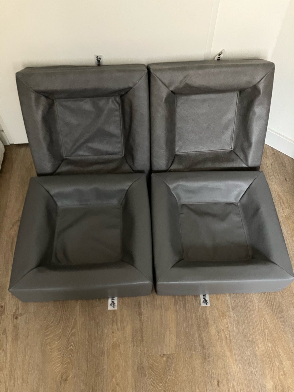 Bia Bed hondenmand-kattenmand mand grijs 45x45x12 -4 stuks