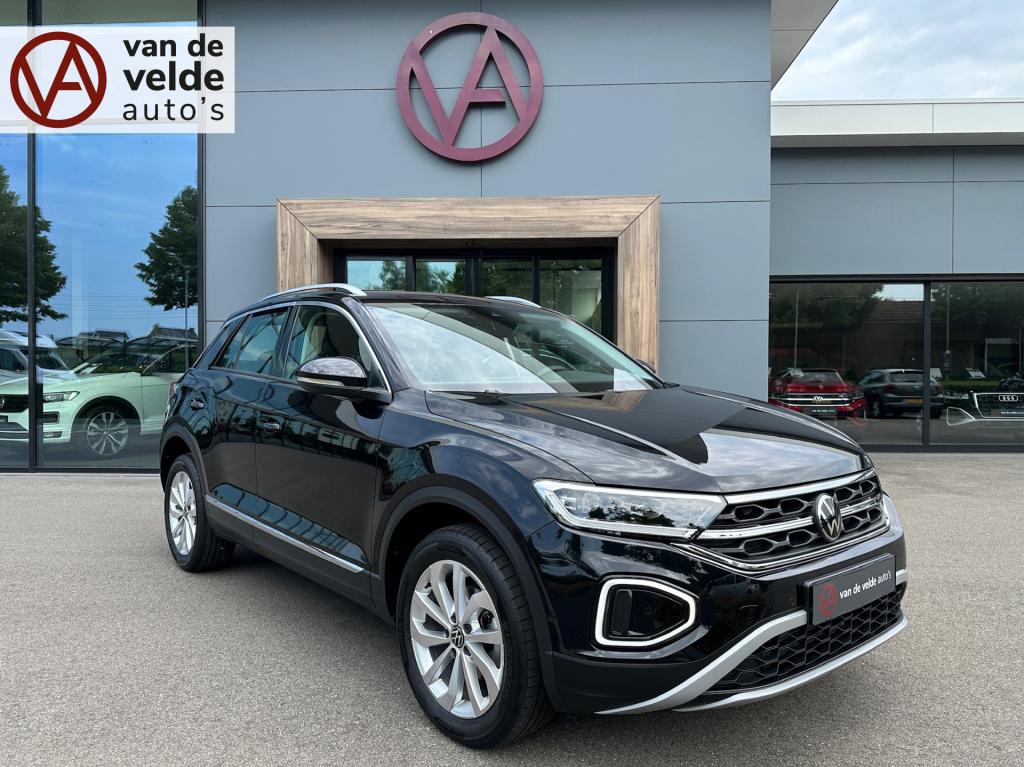 Volkswagen T-roc 1.5 tsi 150pk dsg style carplay | camera | keyless | elek.