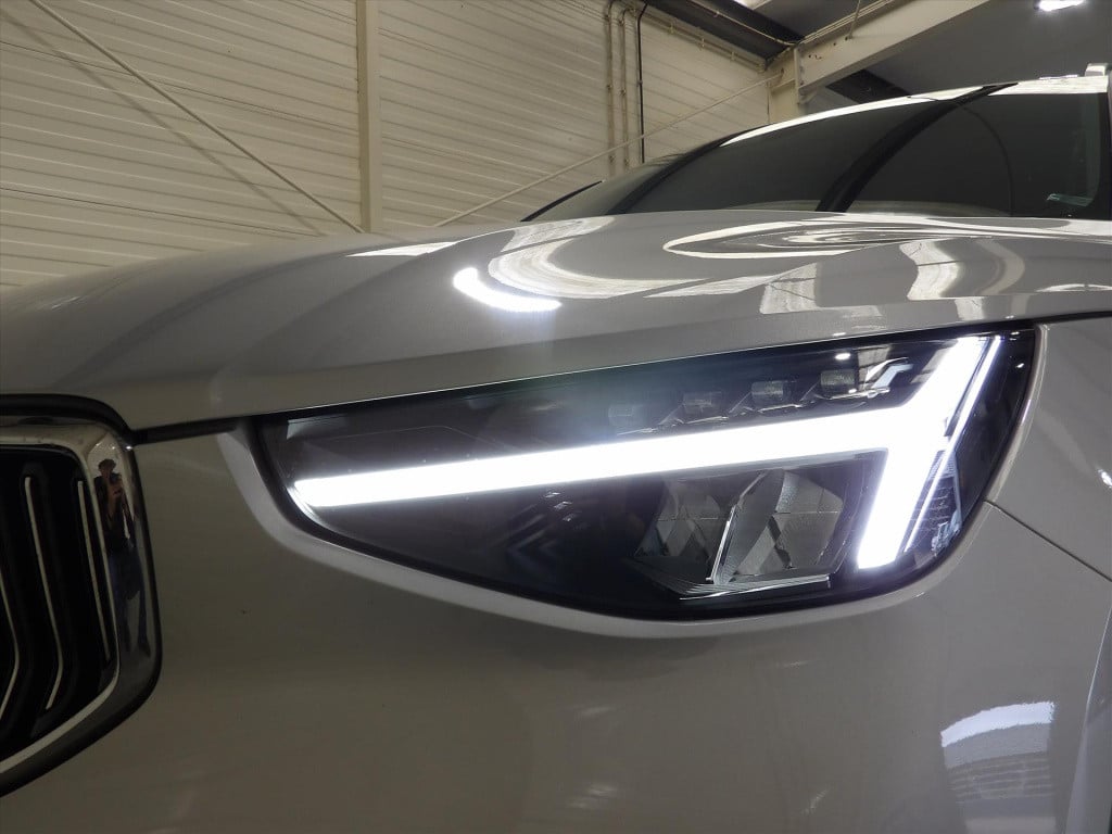 Volvo XC40 t5 plug-in hybrid 262pk aut core bright