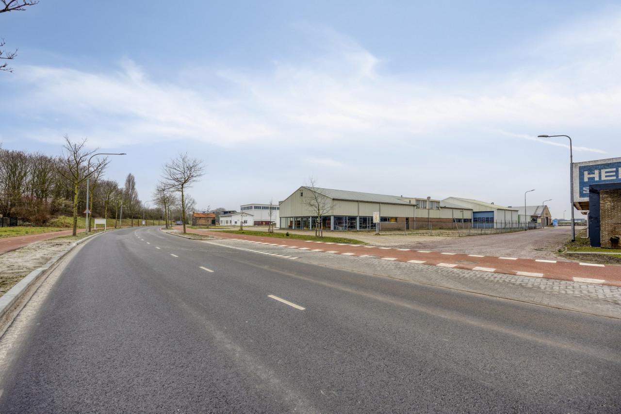 Keurige bedrijfsruimte te huur aan Kleverskerkseweg 57F te Middelburg!