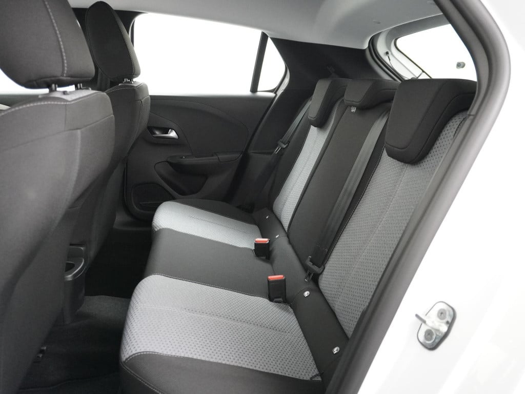 Opel Corsa 1.2 edition || € 3.750 van mossel voorraadvoordeel ||
