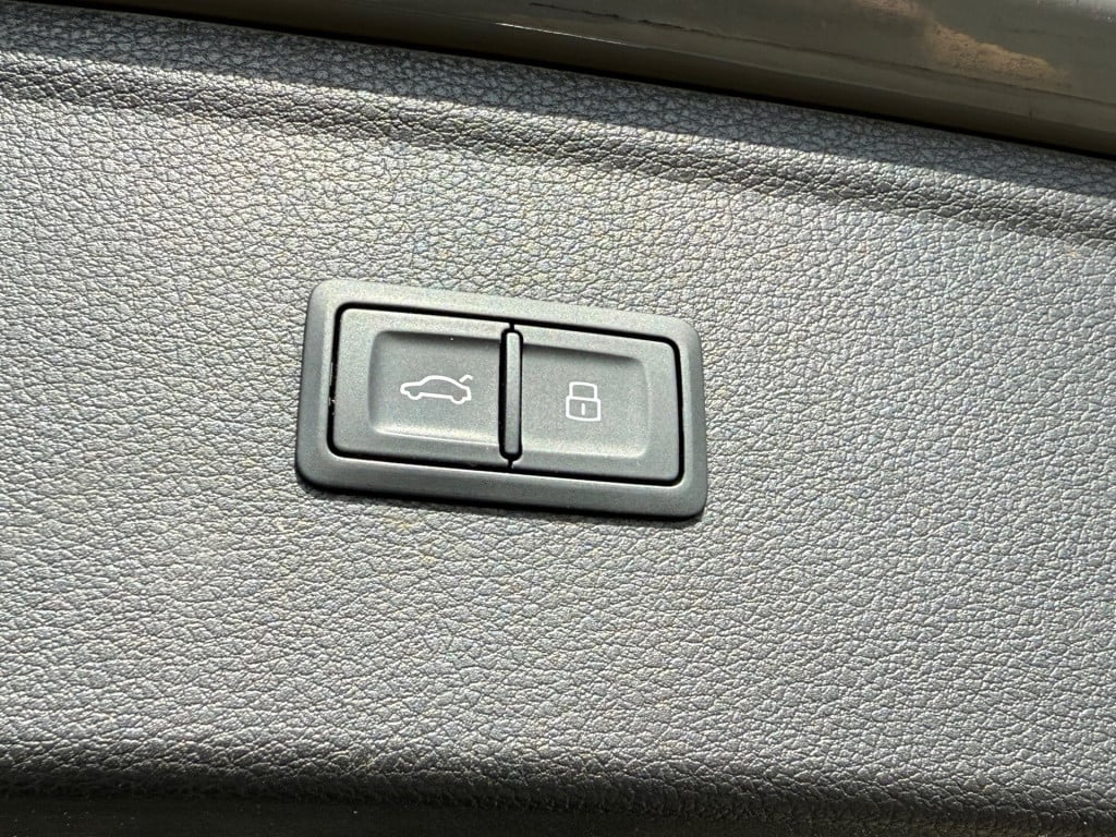 Audi Q5 3.0 tfsi sq5 quattro