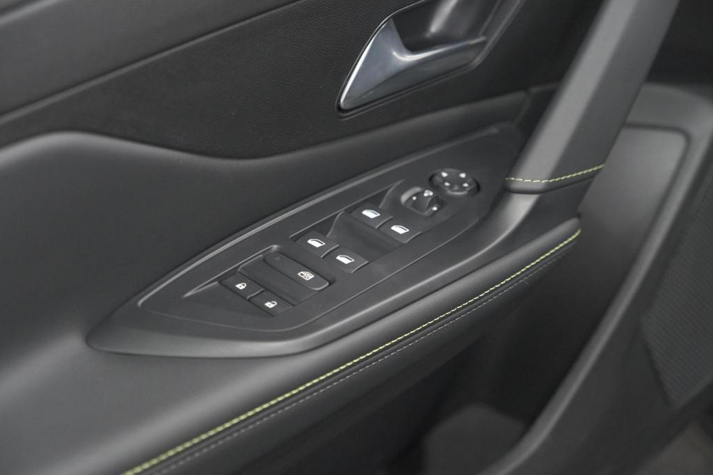 Peugeot 408 1.2 hybrid 136 e-dcs6 gt | 360 camera | adaptieve cruise contro