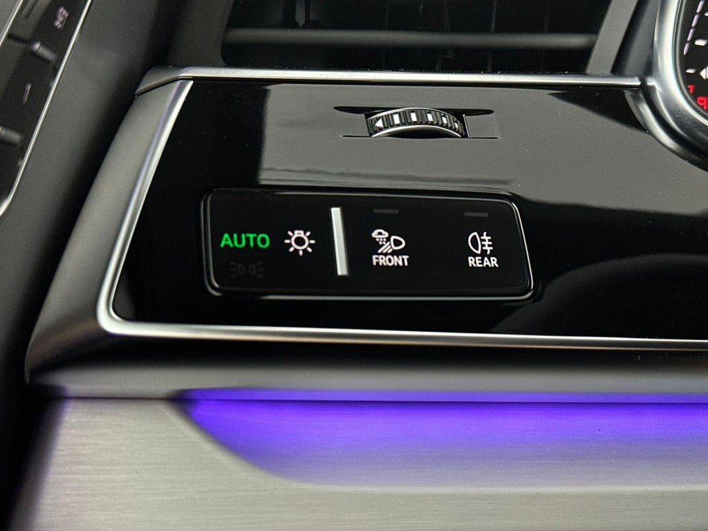 Audi Q7 pro line s 55 tfsi e 290 kw / 394 pk suv 8 versn.