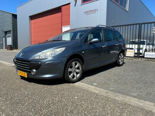 Peugeot 307 SW 2.0-16V Pack Automaat Panorama Dak Uit te breiden naar 7zit!