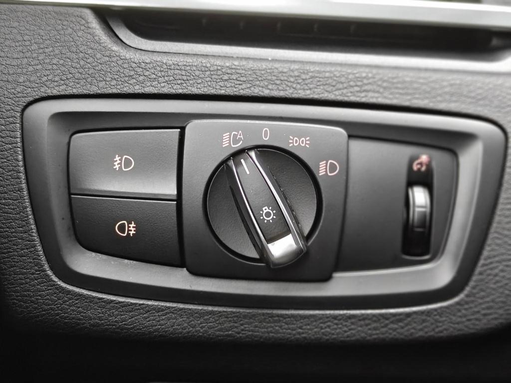 BMW X1 xdrive20i high executive pano/nette auto!