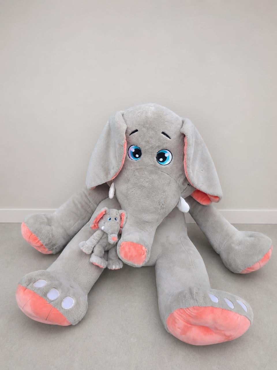 Grote olifant knuffel