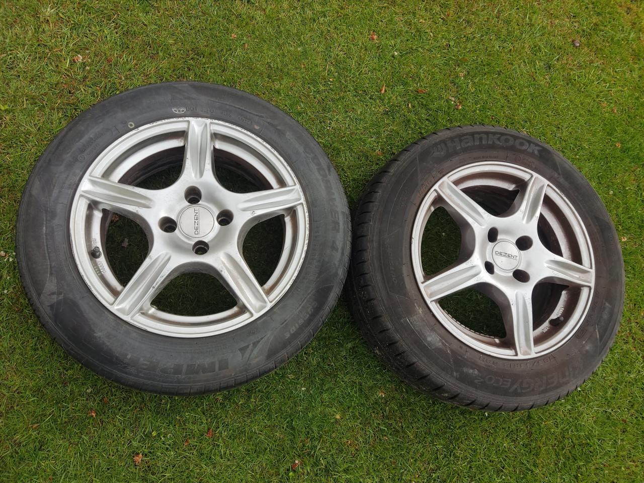 Nette 15 inch DEZENT velgen + zomerbanden (4x100) o.a. Nissan / Renault