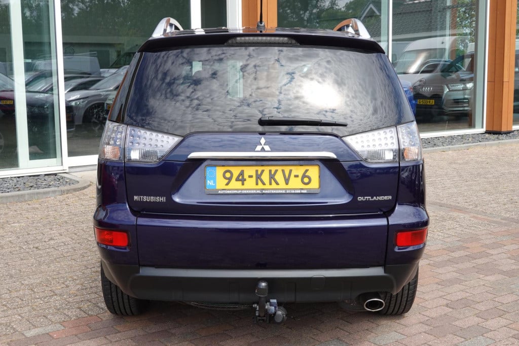 Mitsubishi Outlander 2.0 intro edition