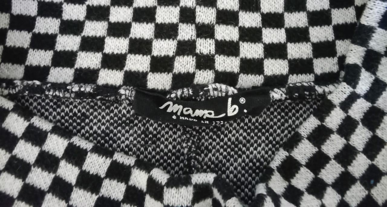 Aparte zwart witte tuniek van het merk Mama b