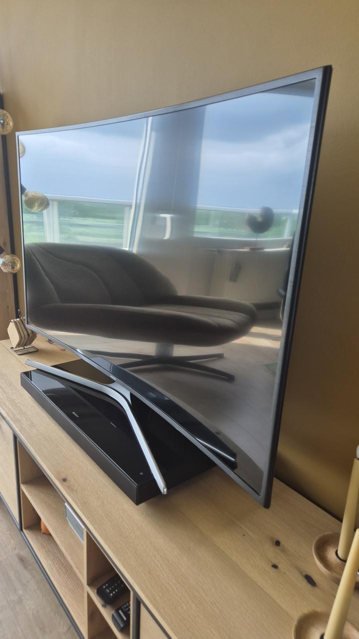 Tv +soundbar