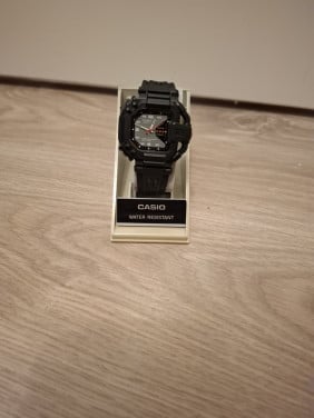 Casio 705 MQN-11 vintage horloge