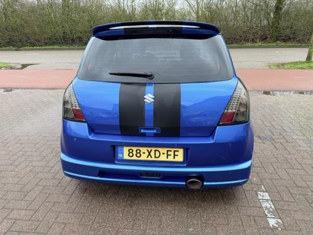 Suzuki Swift 1.5 exclusive